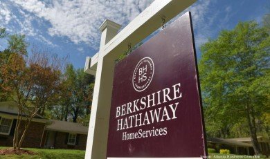Unveiling the Timeless Success Story of Berkshire Hathaway: A Lesson in Long-Term Value Investing